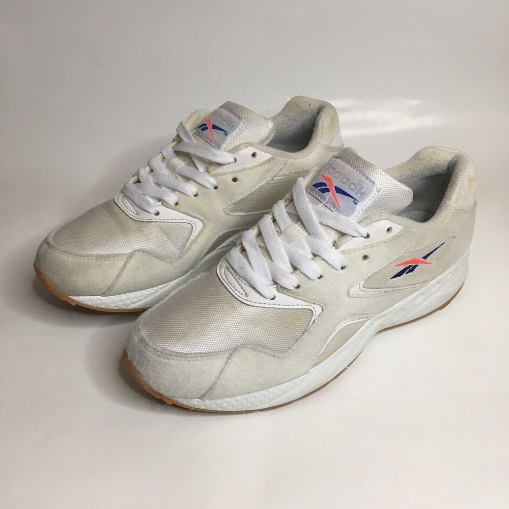 Reebok Womens Torch Hex Size 5.5 Shoe Sneaker Triple White DV8569